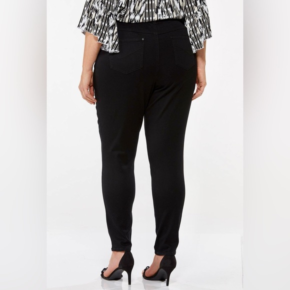 PLUS SIZE BLACK JEGGINGS-Black-26W - Picture 2 of 2